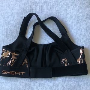 SHEFIT High Impact Ultimate Sports Bra 1LUXE black Front Zipper